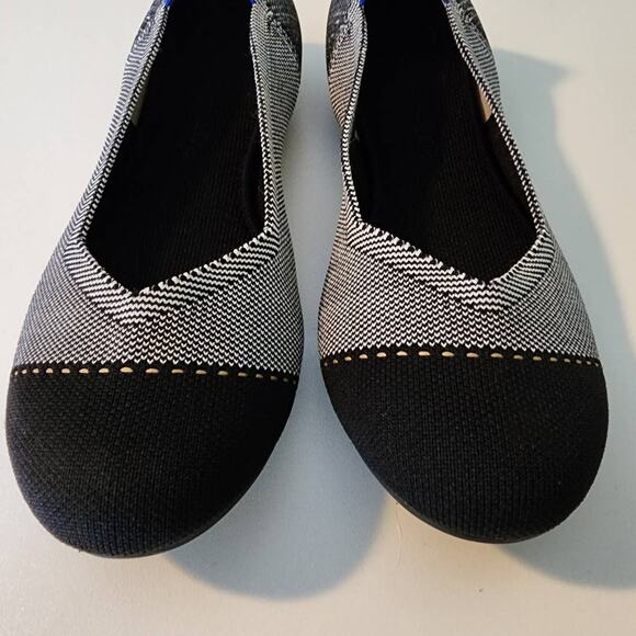 Rothy's Gray Mist Captoe Flats size 10 - Picture 2 of 6